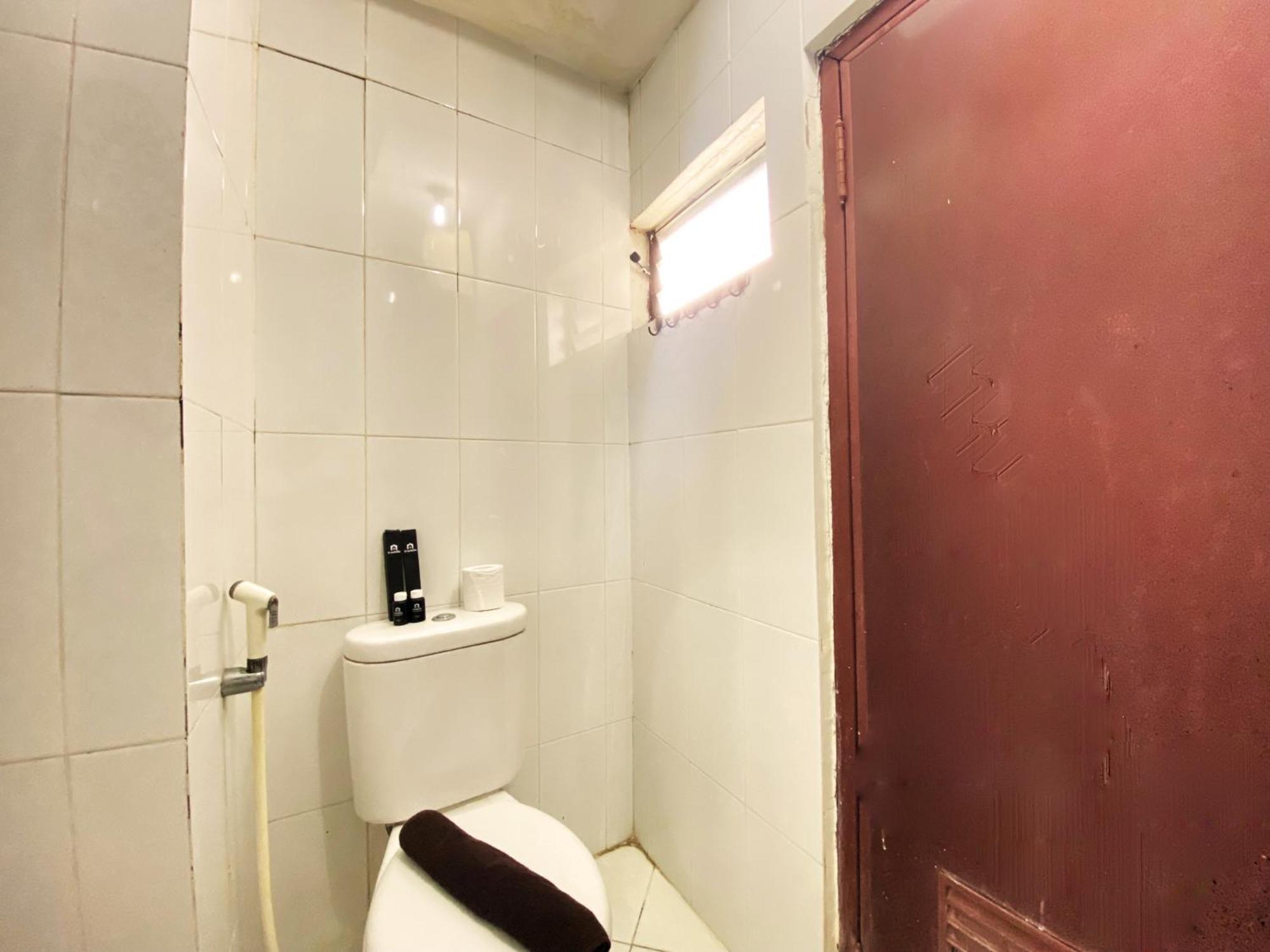 Homey 2br At Gateway Ahmad Yani Cicadas By Travelio Apartemen Bandung