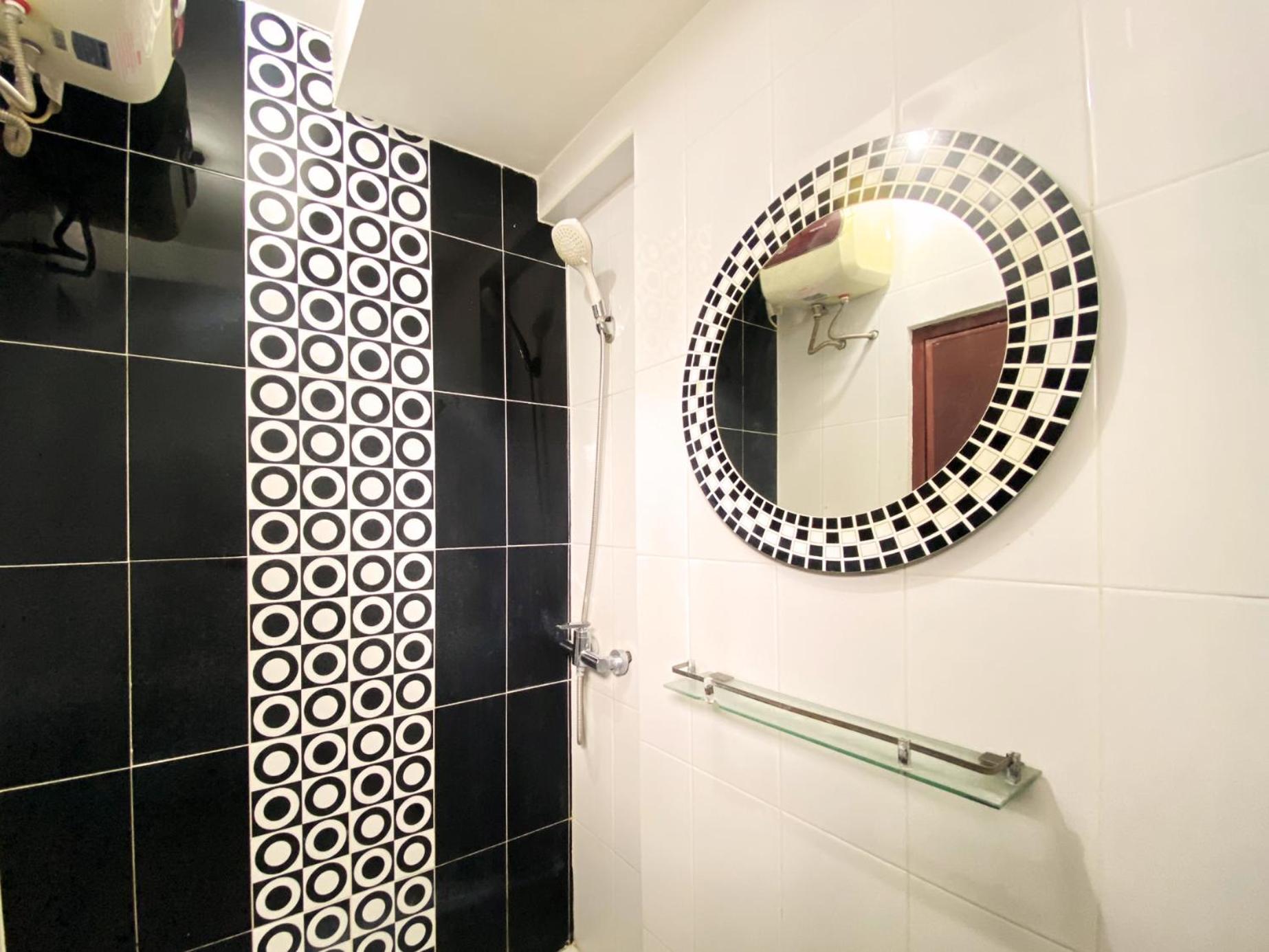 Homey 2br At Gateway Ahmad Yani Cicadas By Travelio * Bandung