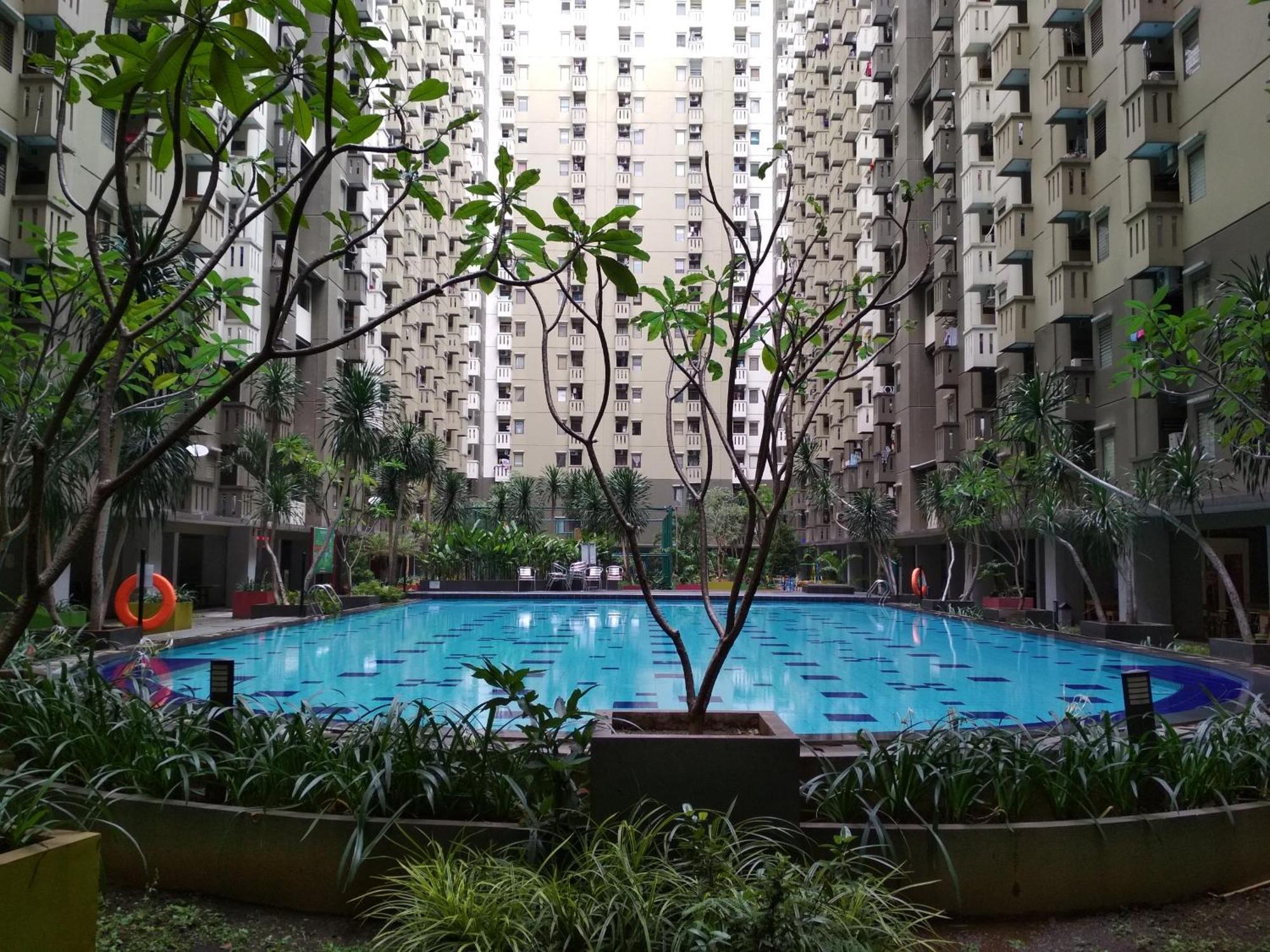 Homey 2br At Gateway Ahmad Yani Cicadas By Travelio Apartemen Bandung